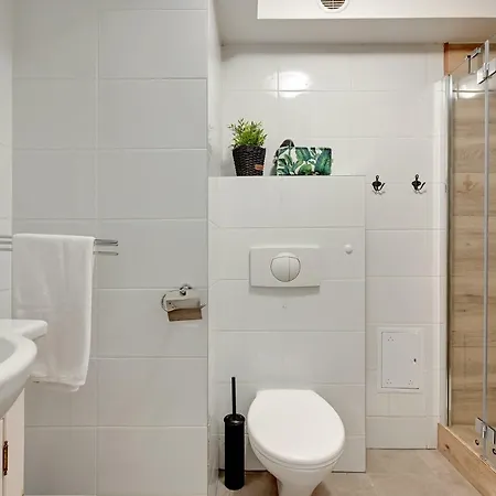 Apartment Dom & House - Helska *