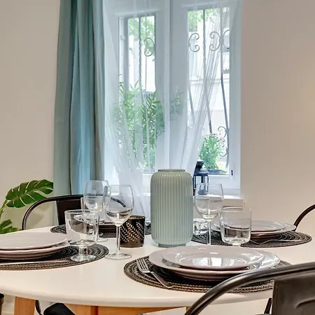 Apartment Dom & House - Helska *